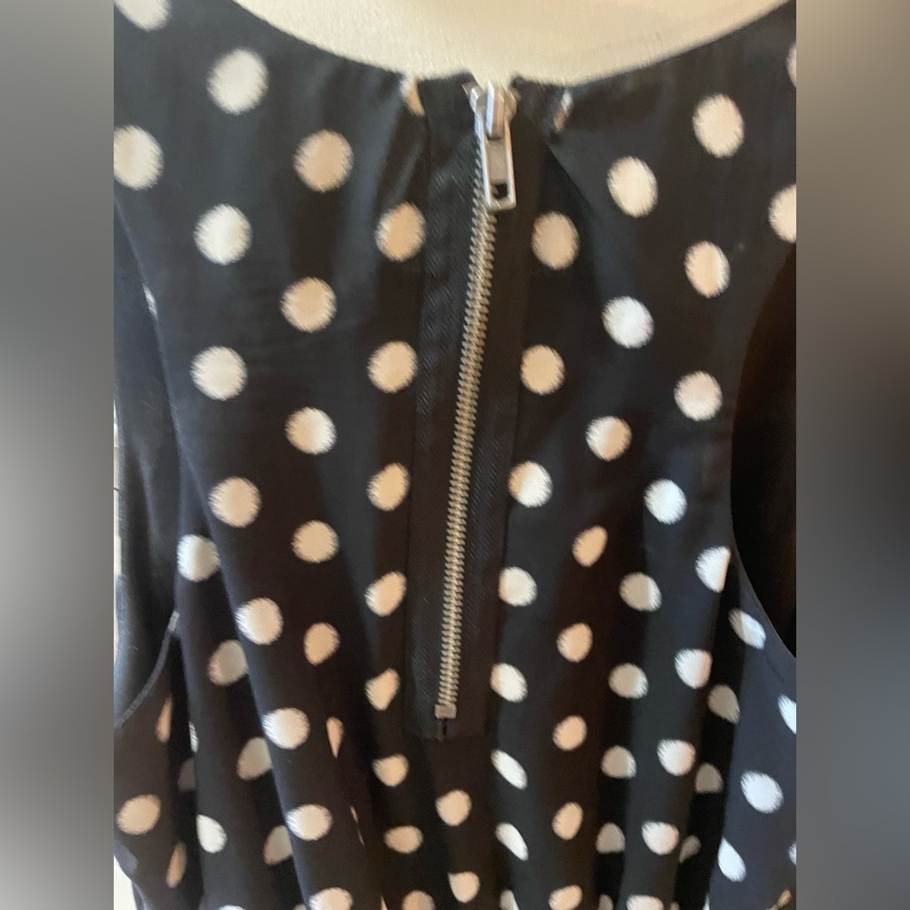 Pretty Woman Polka Dot Women’s Size Small Dress 👗 🖤🤍 - Picture 4 of 5